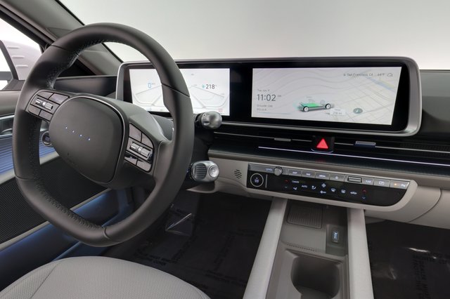 2025 Hyundai IONIQ 6 — photo 20 of 27