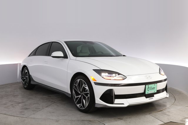 2025 Hyundai IONIQ 6 — photo 10 of 27