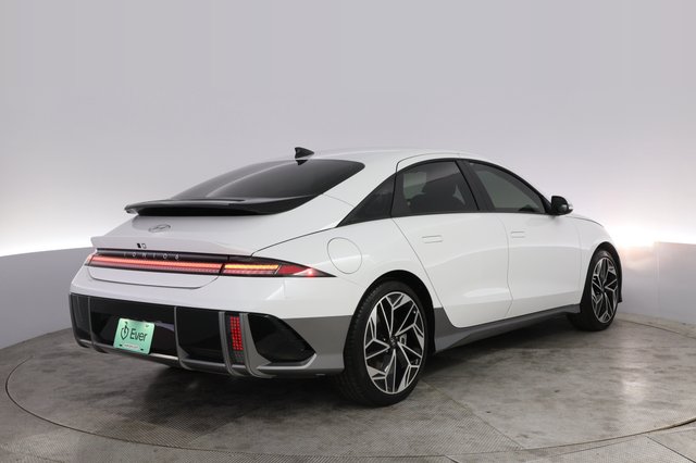 2025 Hyundai IONIQ 6 — photo 2 of 27