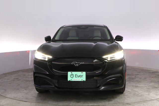 2021 Ford Mustang Mach-E — photo 9 of 29