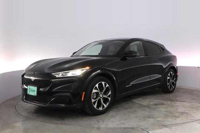 2021 Ford Mustang Mach-E — VIN 3FMTK3RM4MMA52793
