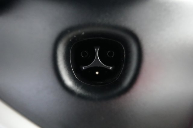 2022 Tesla Model 3 — photo 8 of 21