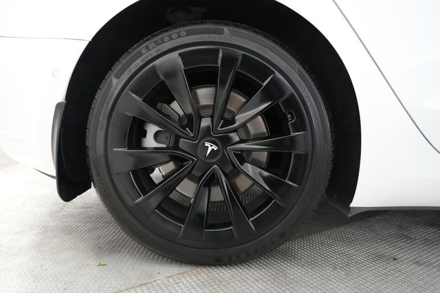 2022 Tesla Model 3 — photo 17 of 21