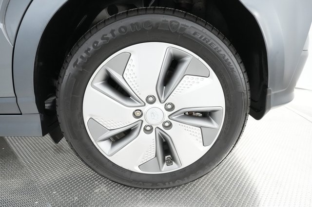 2021 Hyundai Kona — photo 13 of 37