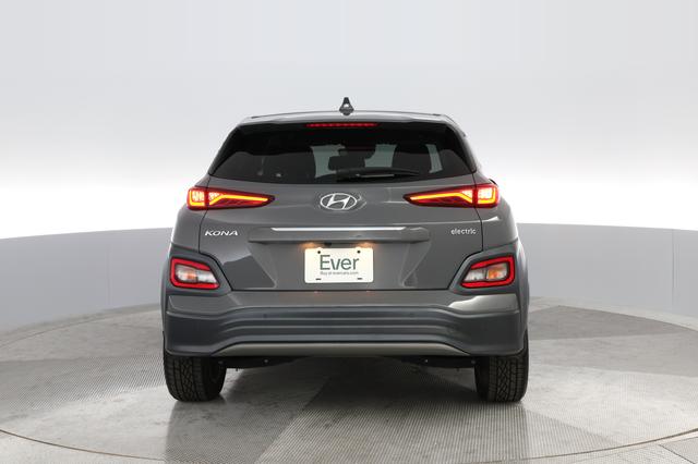 2021 Hyundai Kona — photo 9 of 37