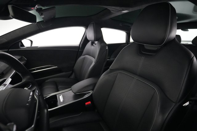 2022 Lucid Air — photo 3 of 21