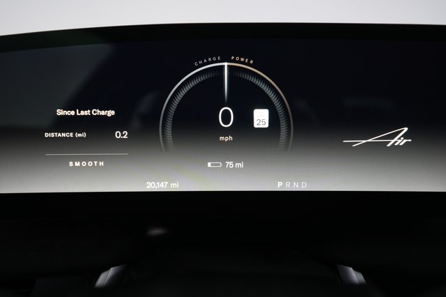 2022 Lucid Air — photo 5 of 21