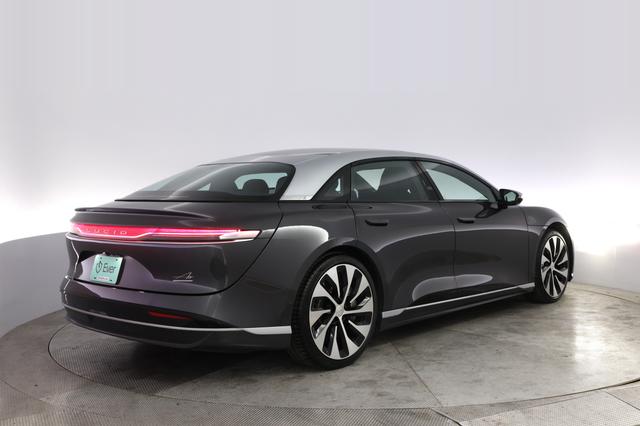 2022 Lucid Air — photo 2 of 21