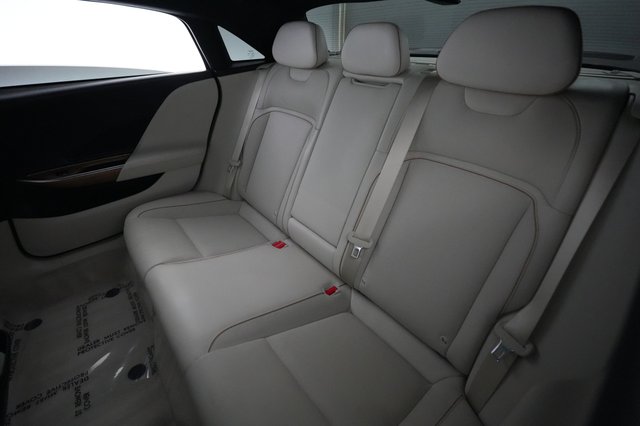 2023 Lucid Air — photo 19 of 24
