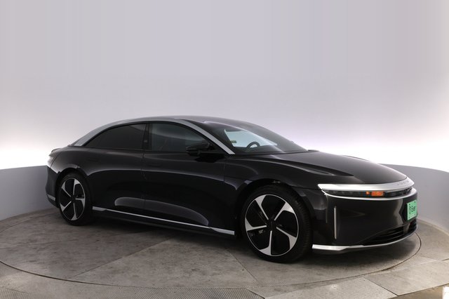 2023 Lucid Air — photo 11 of 24