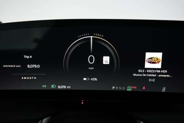 2023 Lucid Air — photo 5 of 24