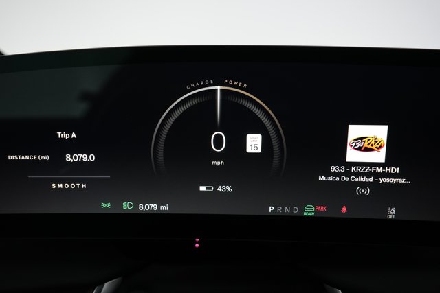 2023 Lucid Air — photo 5 of 24