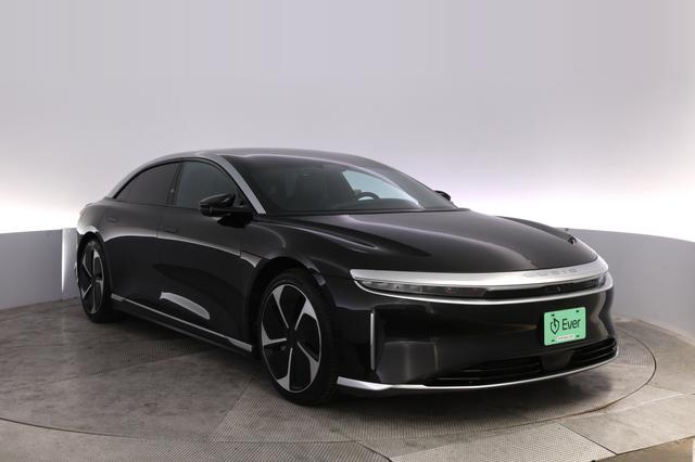 2023 Lucid Air — photo 10 of 24
