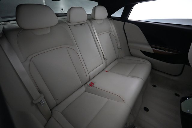 2023 Lucid Air — photo 4 of 24