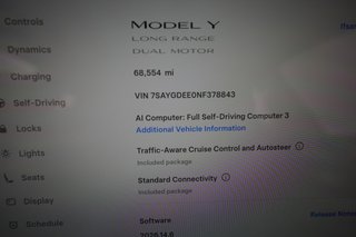 2022 Tesla Model Y — photo 5 of 34