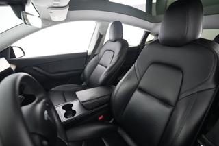 2022 Tesla Model Y — photo 3 of 34