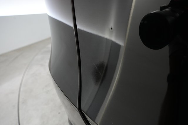 2022 Tesla Model Y — photo 23 of 34