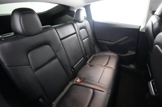 2022 Tesla Model Y — photo 4 of 34
