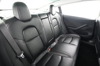 2021 Tesla Model 3 — photo 4 of 26