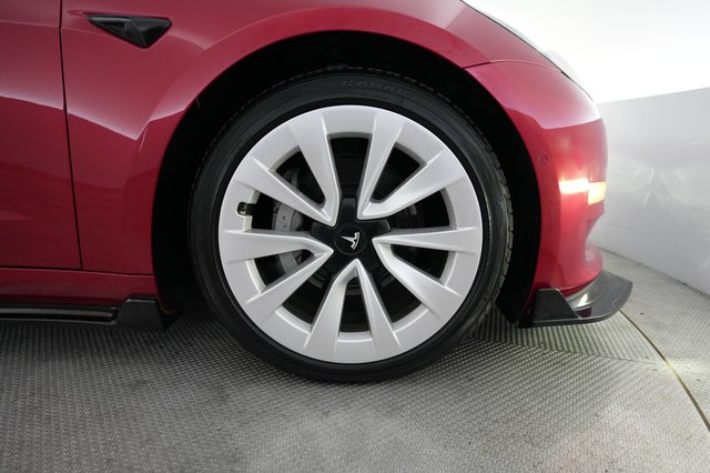 2021 Tesla Model 3 — photo 16 of 26