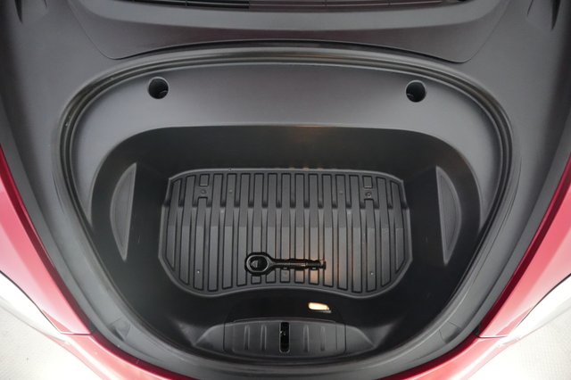 2021 Tesla Model 3 — photo 23 of 26