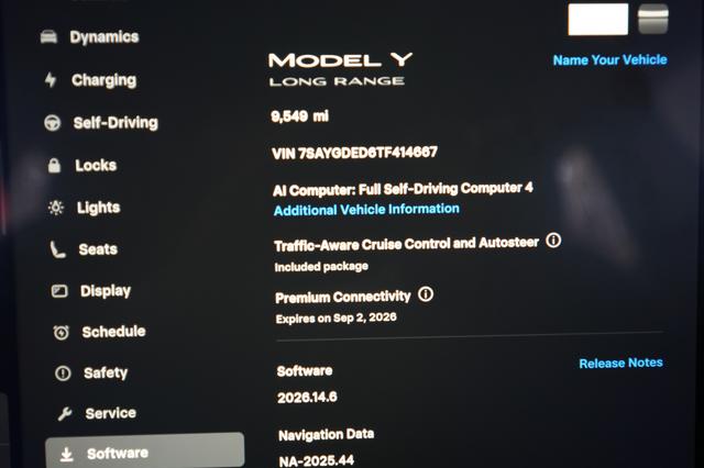 2026 Tesla Model Y — photo 5 of 24