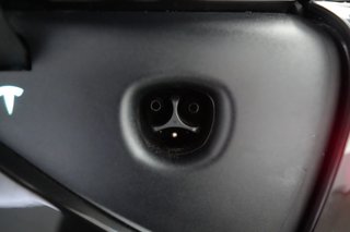 2026 Tesla Model Y — photo 8 of 24