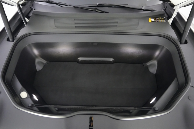 2023 Rivian R1S