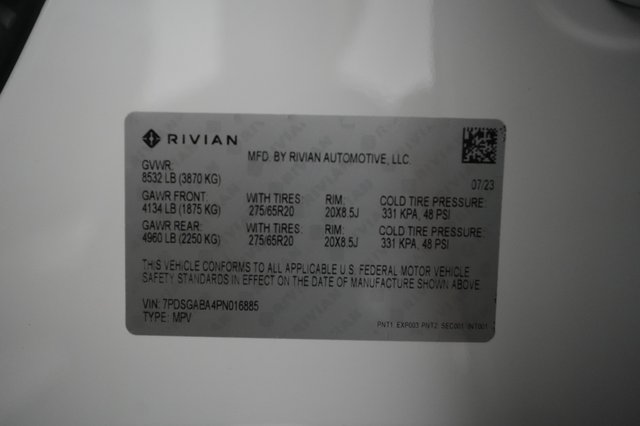 2023 Rivian R1S — photo 28 of 28