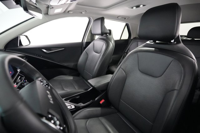 2023 Kia Niro EV — photo 3 of 26