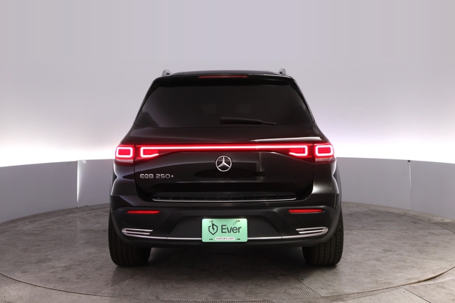 2023 Mercedes-Benz EQB