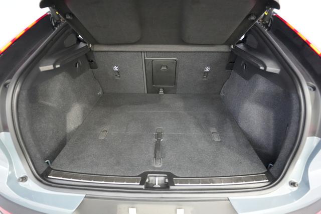 2023 Volvo C40 Recharge — photo 6 of 24