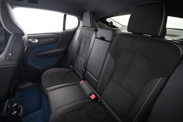 2023 Volvo C40 Recharge — photo 19 of 24