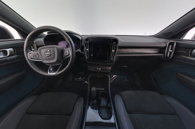 2023 Volvo C40 Recharge — photo 21 of 24