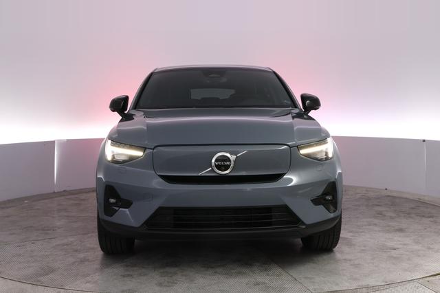 2023 Volvo C40 Recharge — photo 9 of 24
