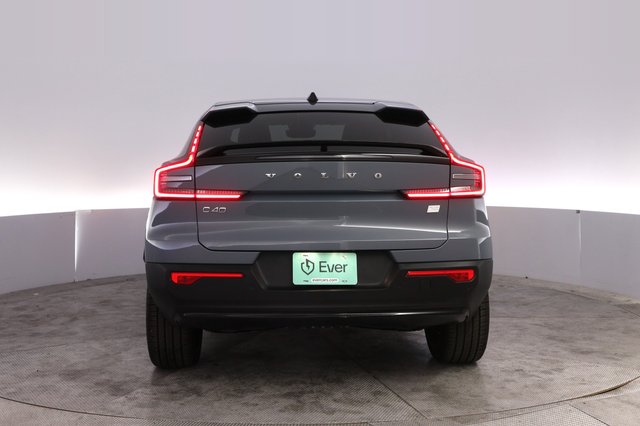 2023 Volvo C40 Recharge — photo 12 of 24