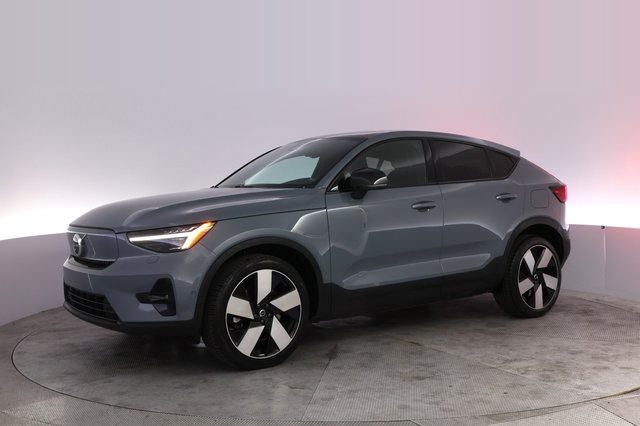 2023 Volvo C40 Recharge — photo 14 of 24
