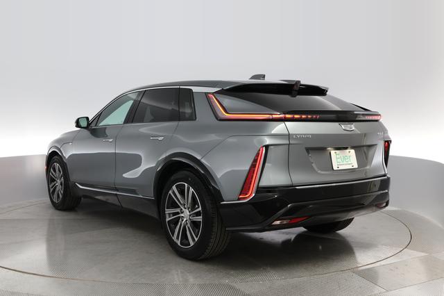 2024 Cadillac LYRIQ — photo 8 of 30