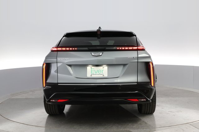 2024 Cadillac LYRIQ — photo 10 of 30