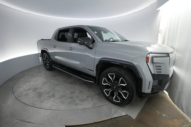 2024 GMC Sierra EV — VIN 1GT401ELXRU402057