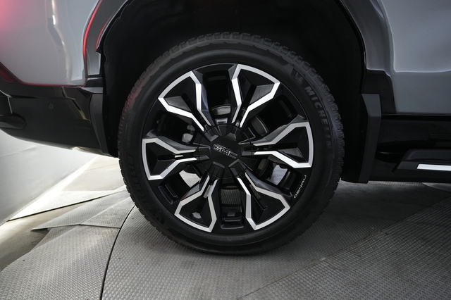 2024 GMC Sierra EV