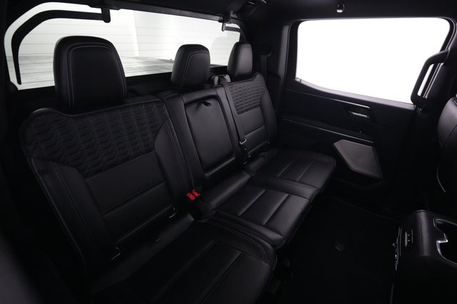 2024 GMC Sierra EV — photo 11 of 19