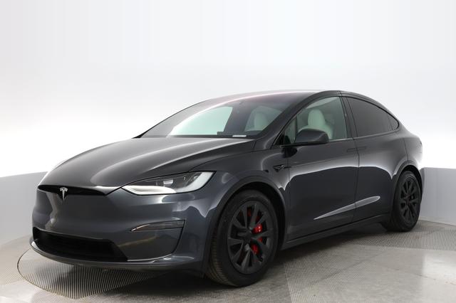 2024 Tesla Model X — VIN 7SAXCDE52RF449053