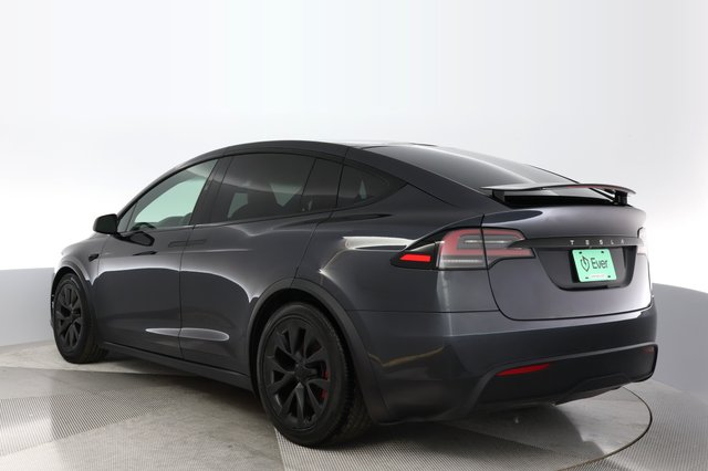 2024 Tesla Model X — photo 11 of 19