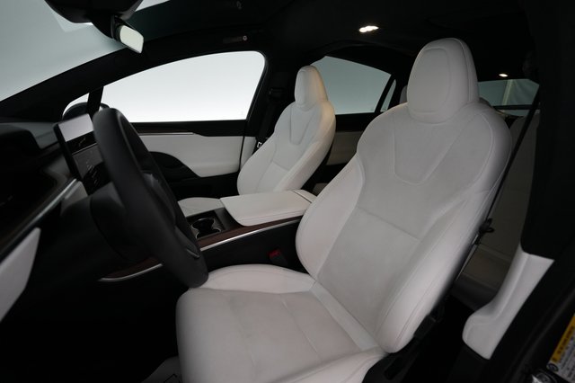 2024 Tesla Model X — photo 3 of 19
