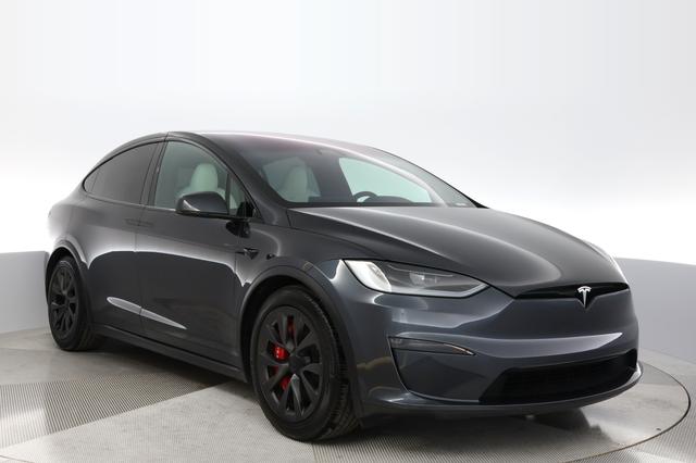 2024 Tesla Model X — photo 9 of 19