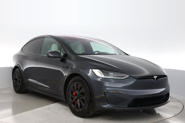 2024 Tesla Model X — photo 9 of 19