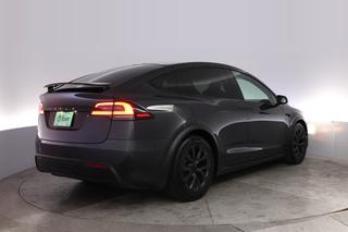 2024 Tesla Model X — photo 2 of 21