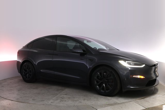 2024 Tesla Model X — photo 11 of 21