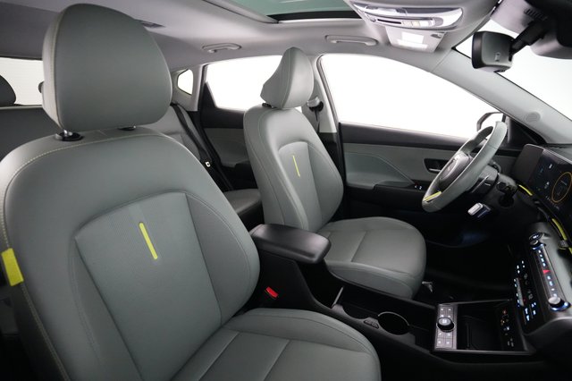 2024 Hyundai Kona Electric — photo 18 of 21